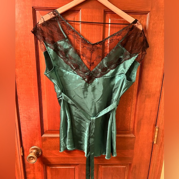 MORBID THREADS VTG  Gorgeous polyester and lace tie back blouse. Size XL - Picture 3 of 7